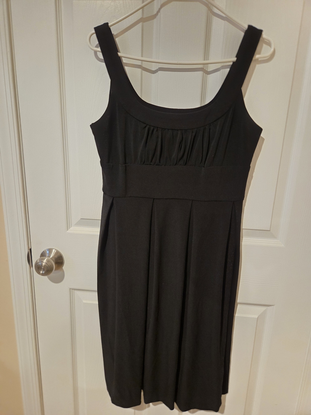 Donna Ricco Black Scoop-Neck Midi Dress